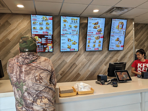 Photo of KFC - 883313 ON-65, Temiskaming Shores, ON P0J 1P0